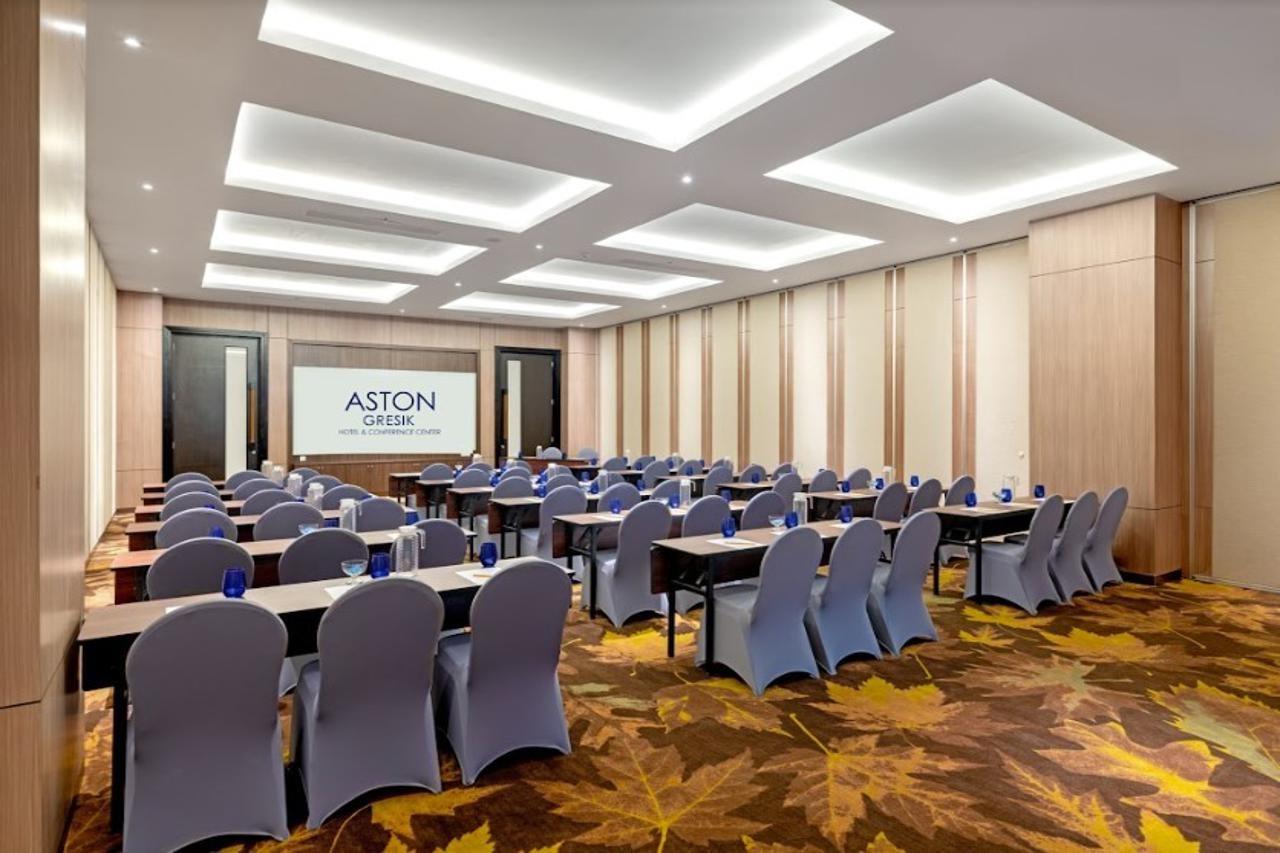 Aston Gresik Hotel & Conference Center מראה חיצוני תמונה