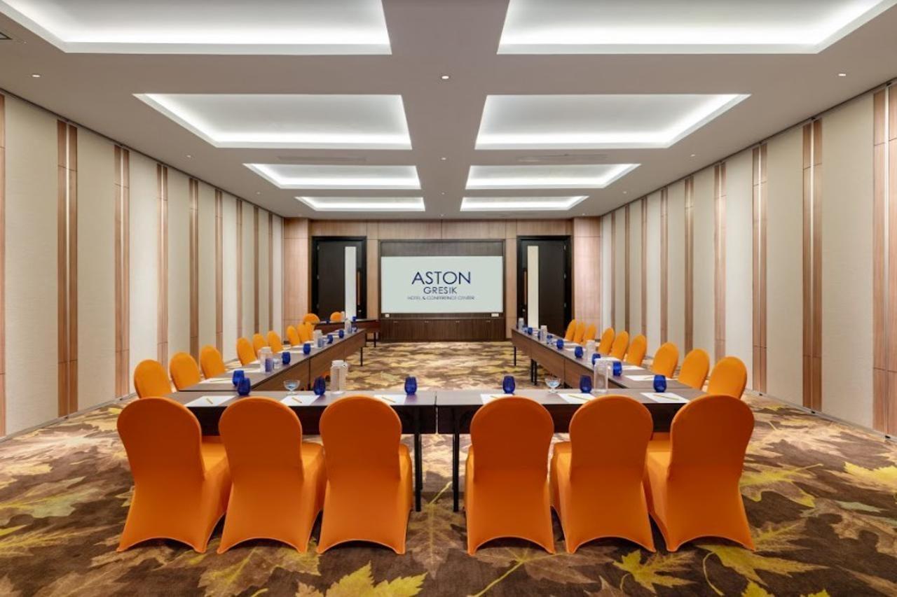 Aston Gresik Hotel & Conference Center מראה חיצוני תמונה