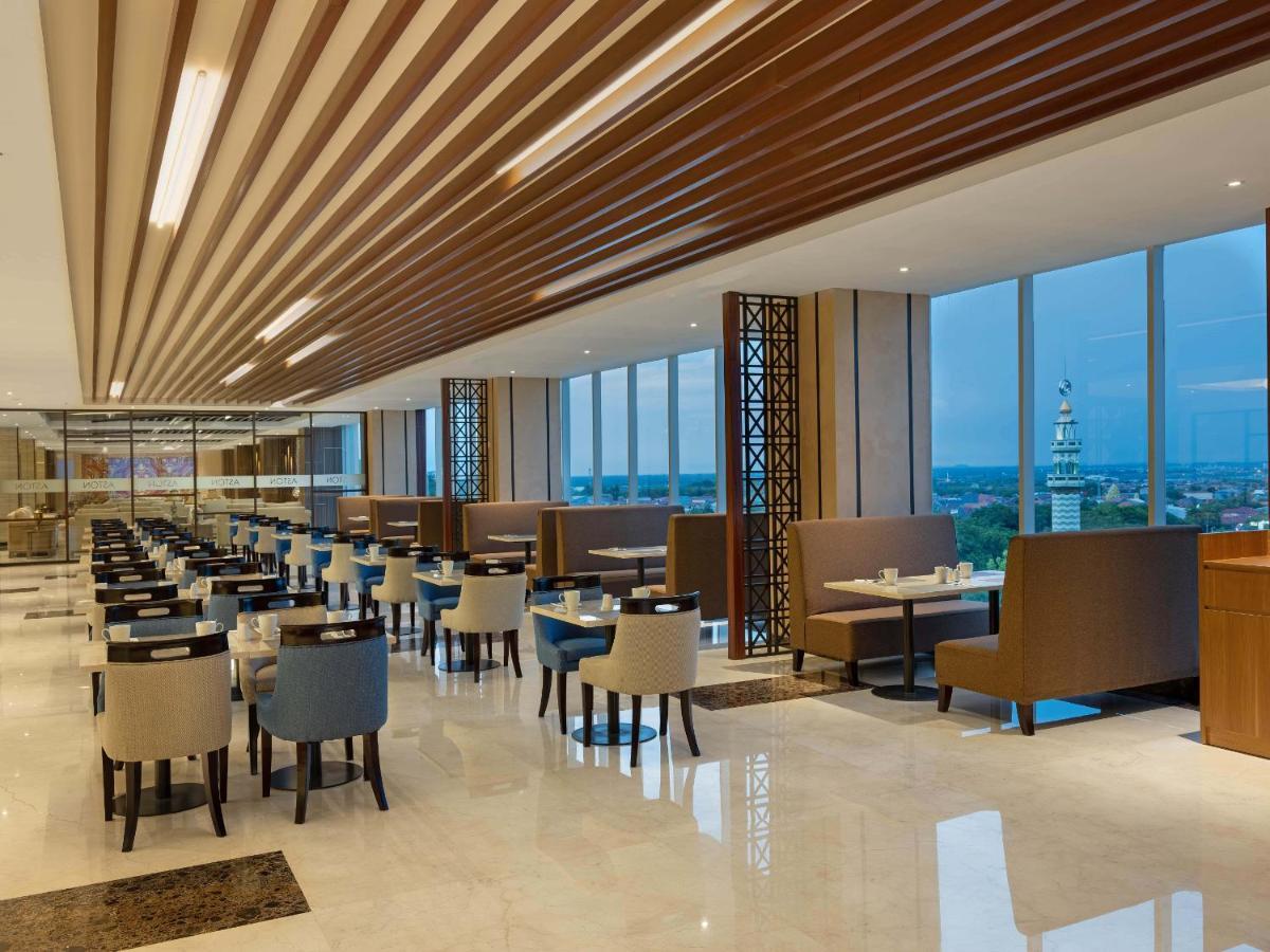 Aston Gresik Hotel & Conference Center מראה חיצוני תמונה
